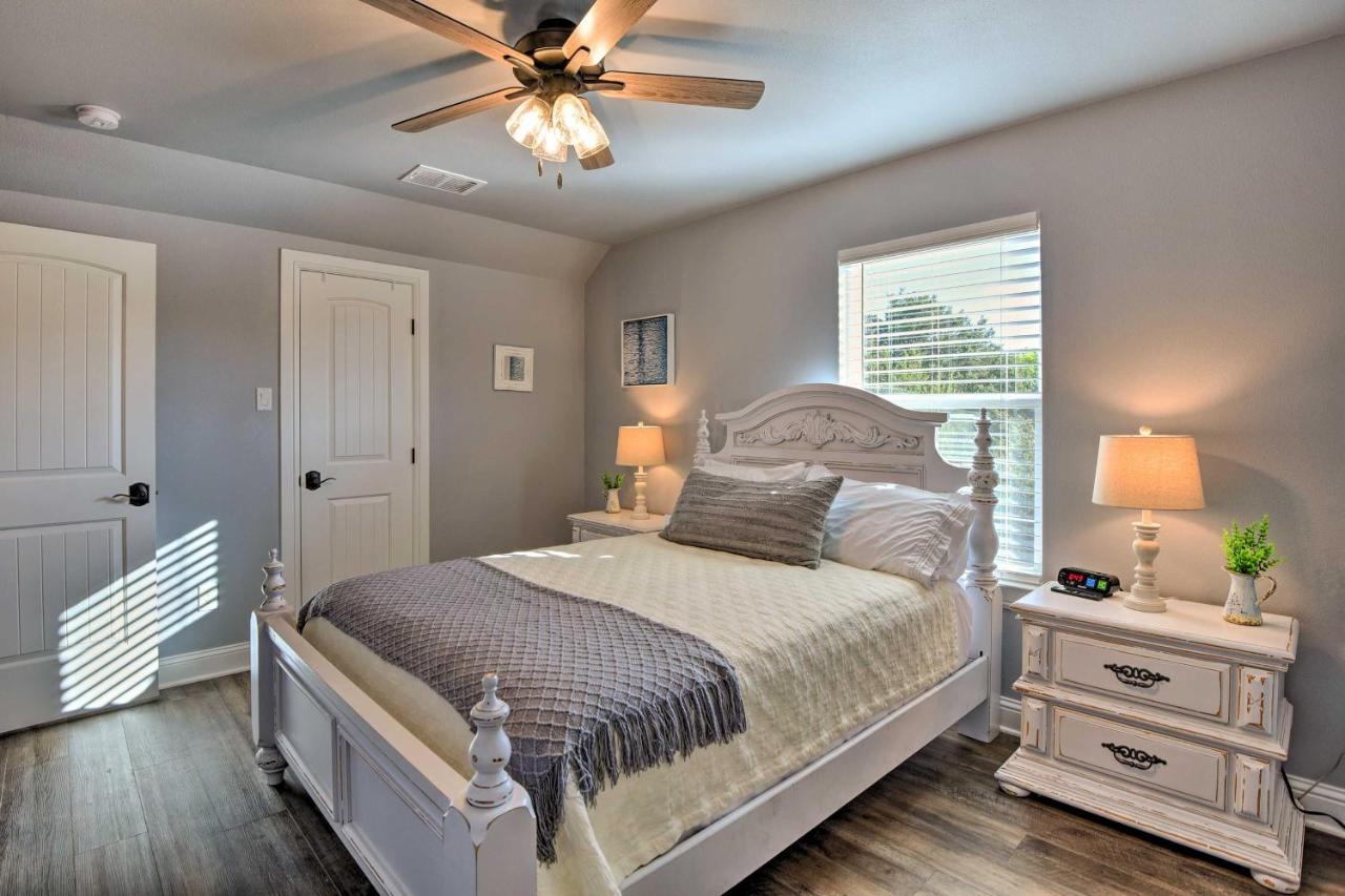Granbury Home With Hot Tub And Furnished Patio! Bagian luar foto